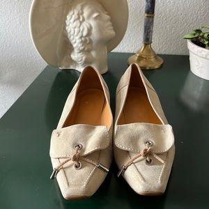 Tod’s Pointed Toe Loafer